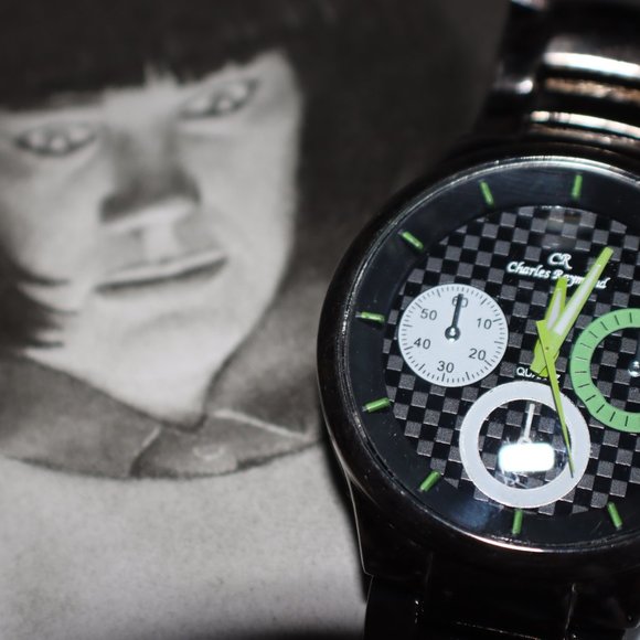 Charles Raymond Analog Watch - Picture 7 of 7